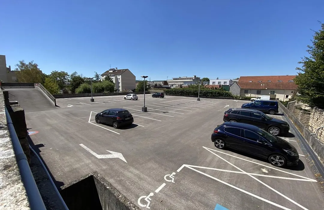 Ibis Dijon Gare-1